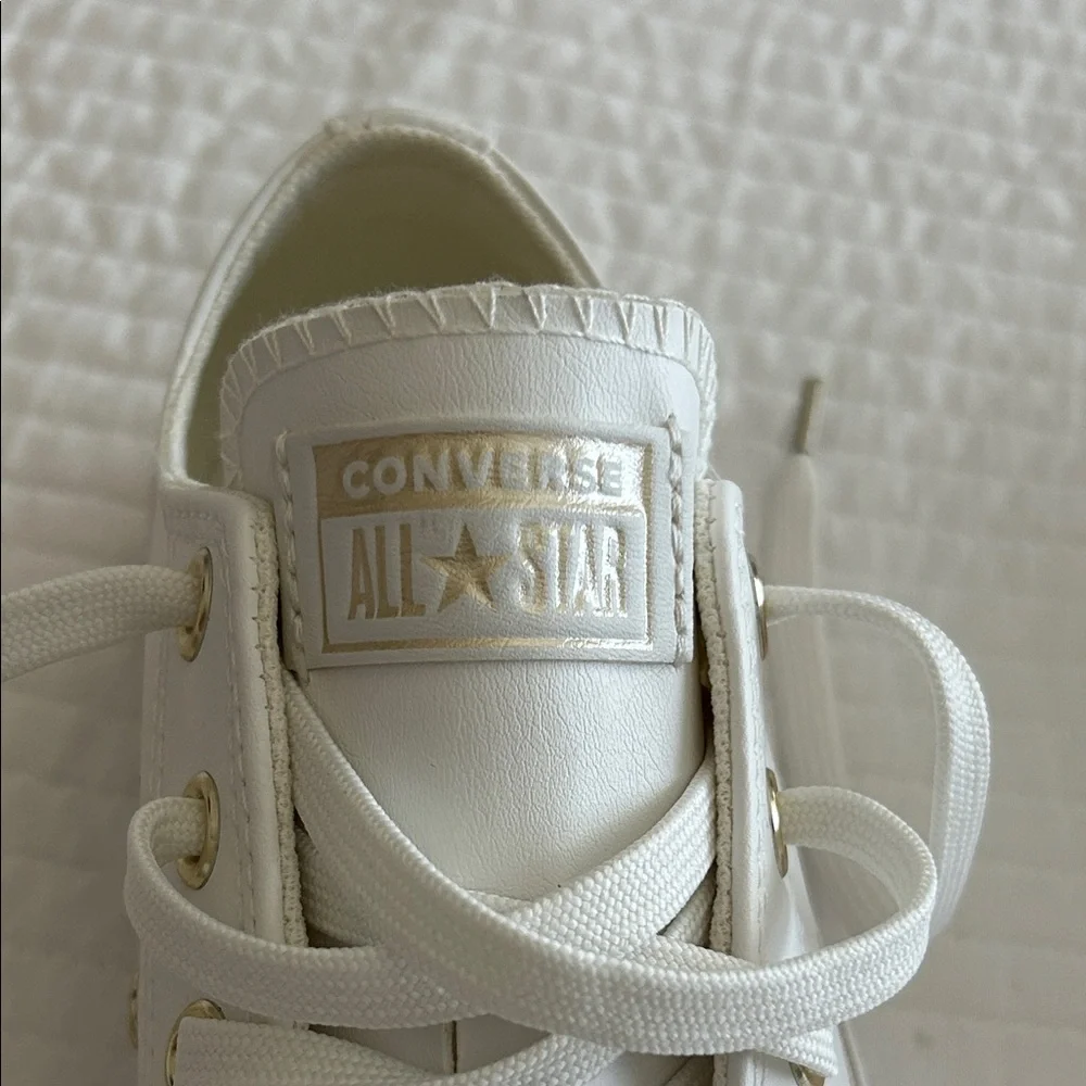 NEW Converse All Star Sneakers - Picture 7 of 12